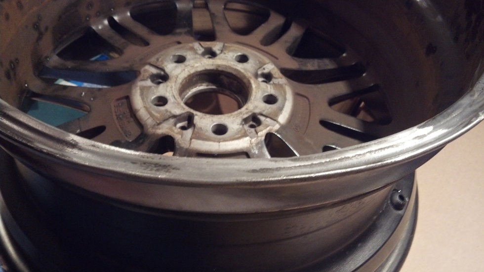 Bmw Alloy Wheel Crack Repair