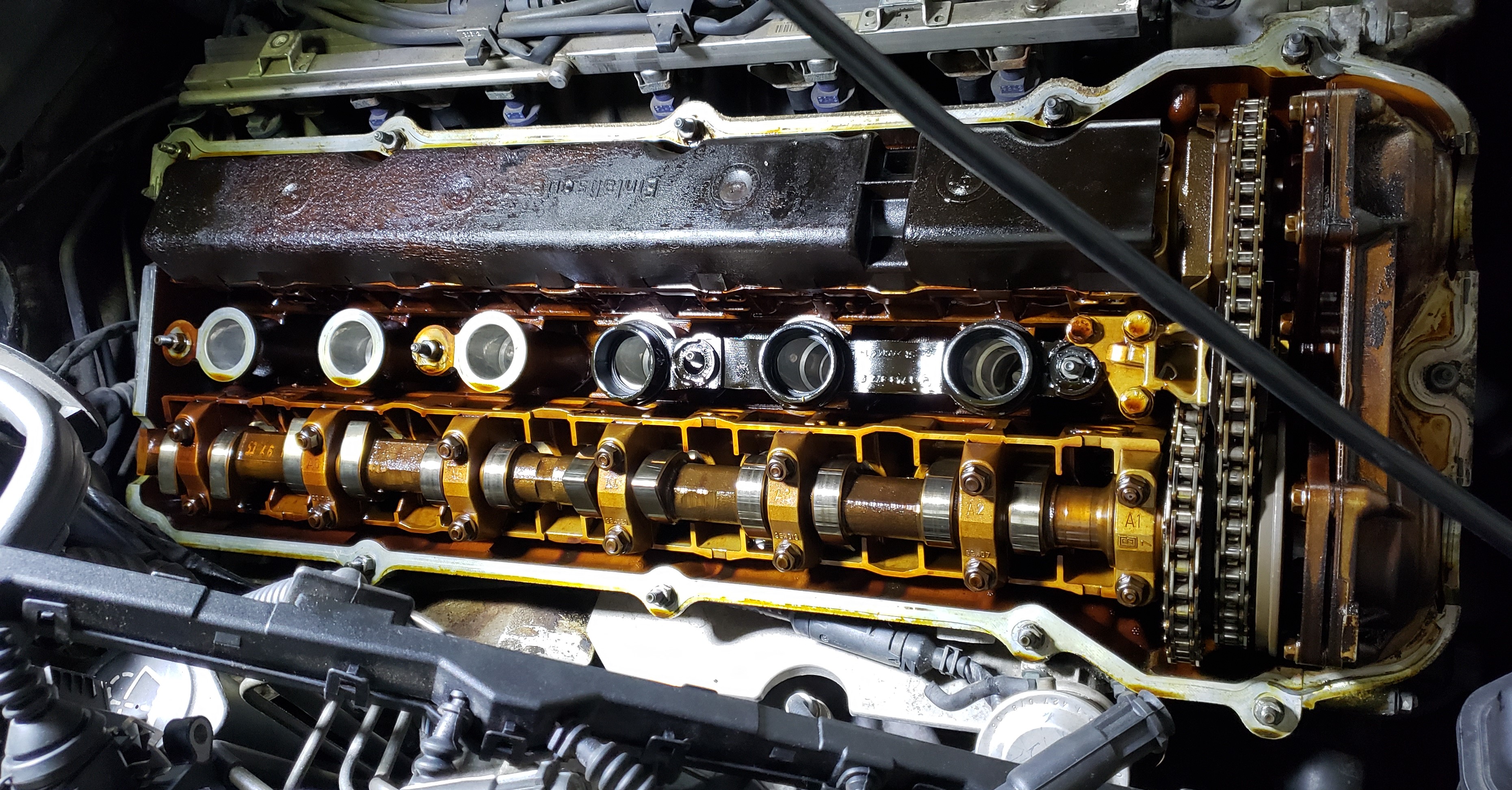 E39 Valve Cover Gasket Replacement 
