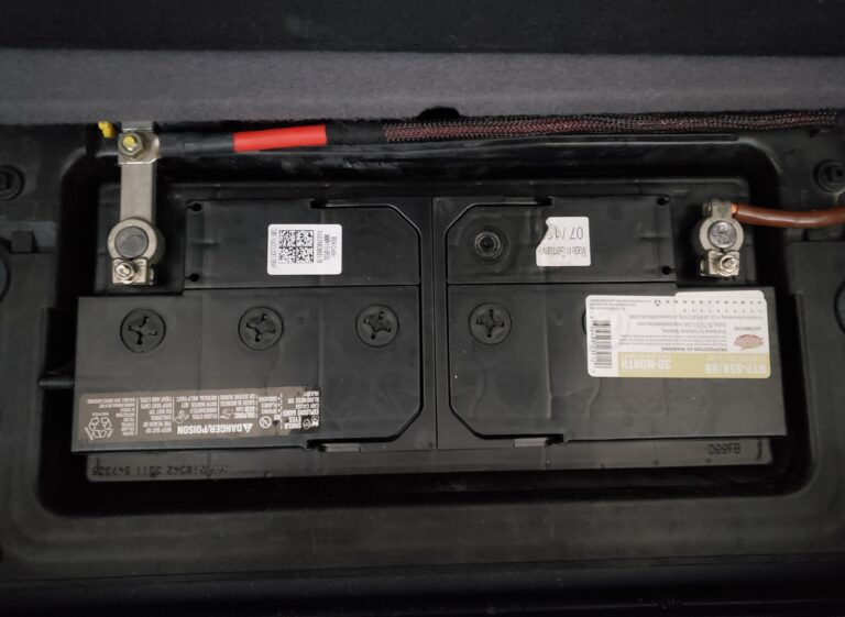 BMW E39 M5 Battery Replacement - chrisparente.com