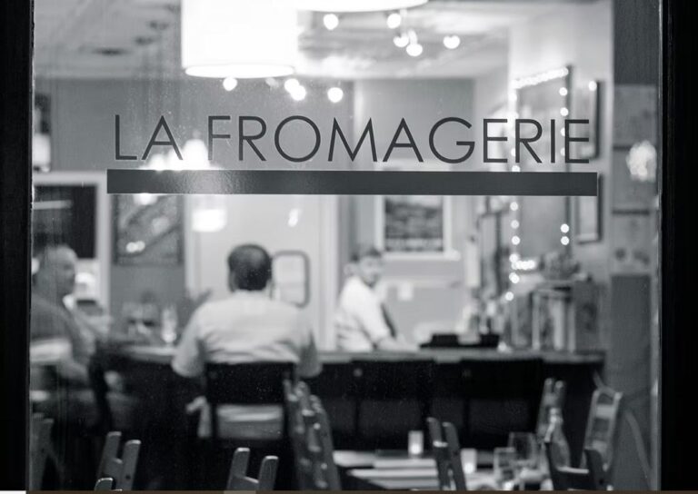 A Good Old Town Option – La Fromagerie