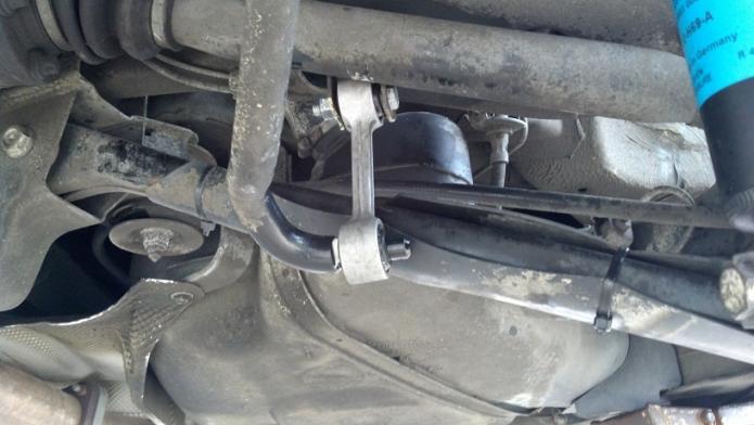 Sway Bar End Link Replacement On My BMW E36 M3